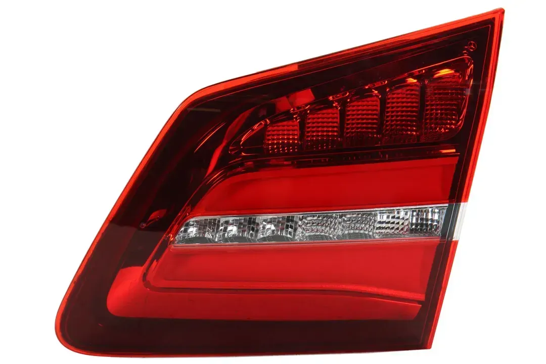 a1669066402   stop light